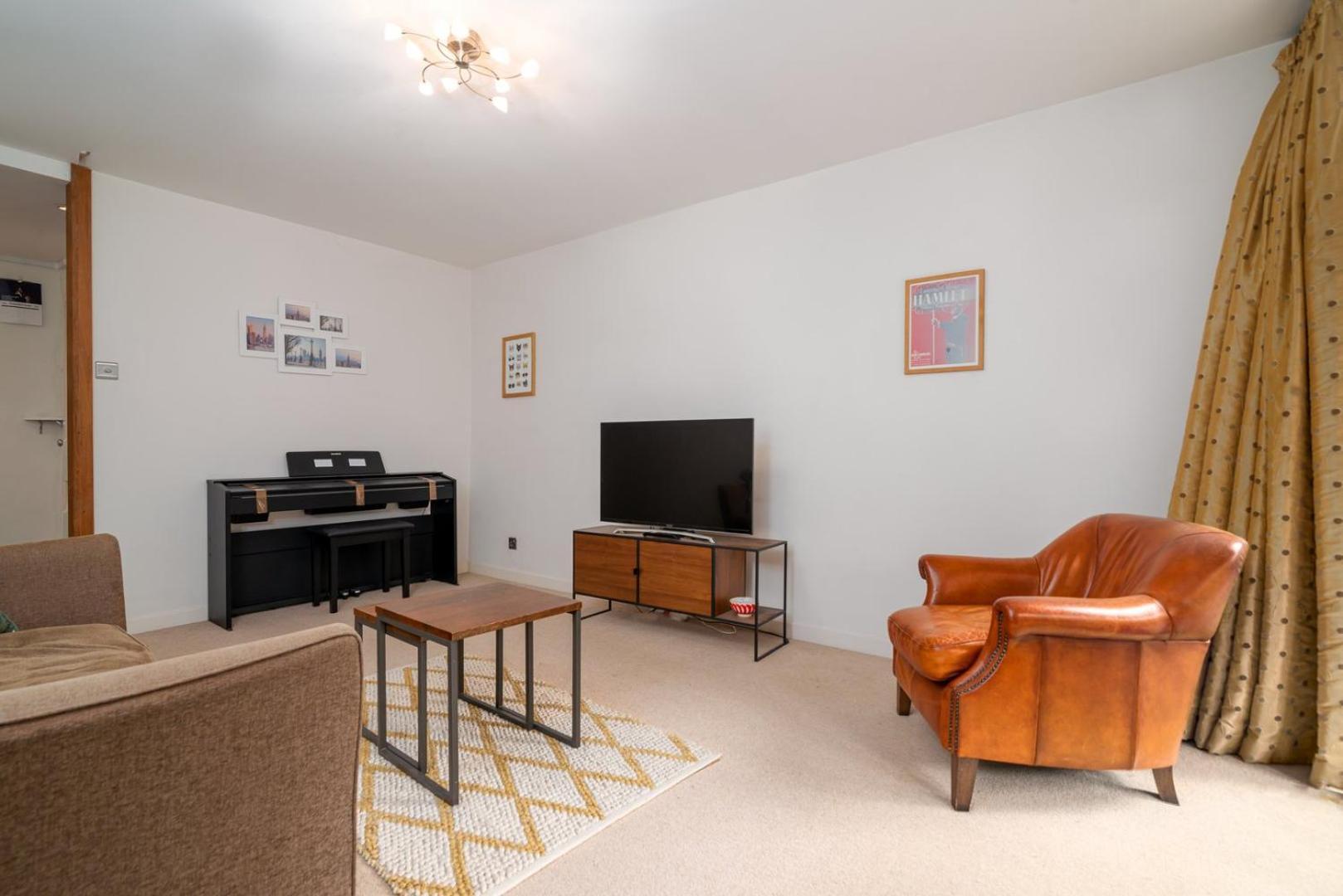 Ferienwohnung Guestready - Lovely Ground Floor Duplex With Patio In Southbank London Exterior foto